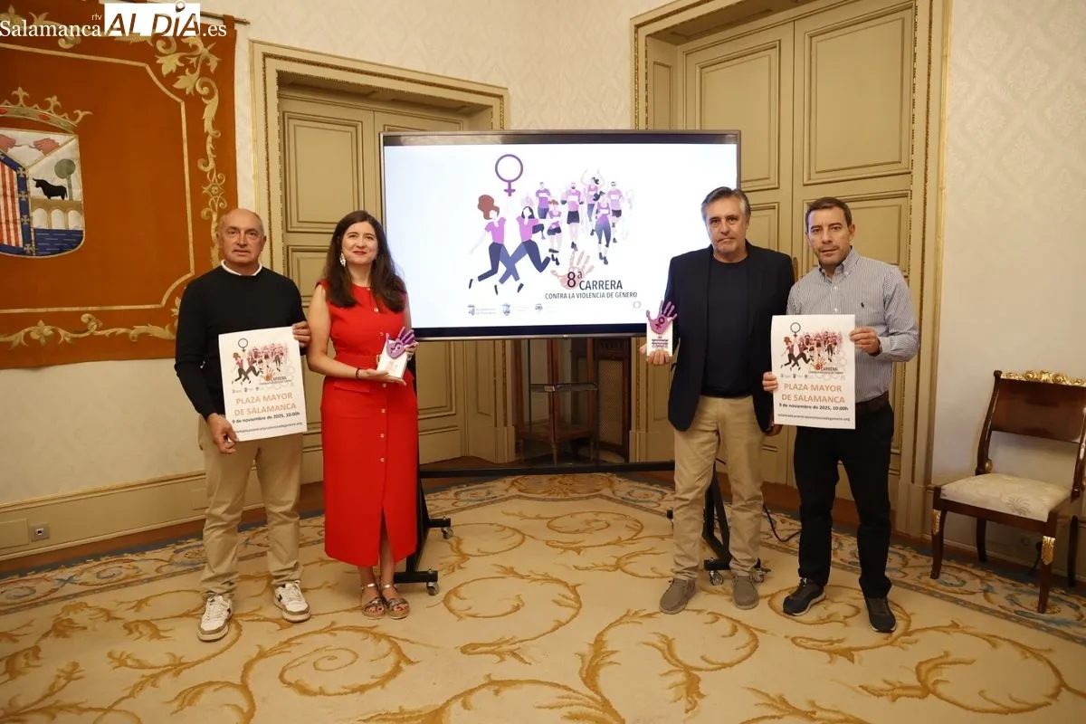 Presentación en el Ayuntamiento de Salamanca de la VIII Carrera contra la Violencia de Género. Foto de David Sañudo