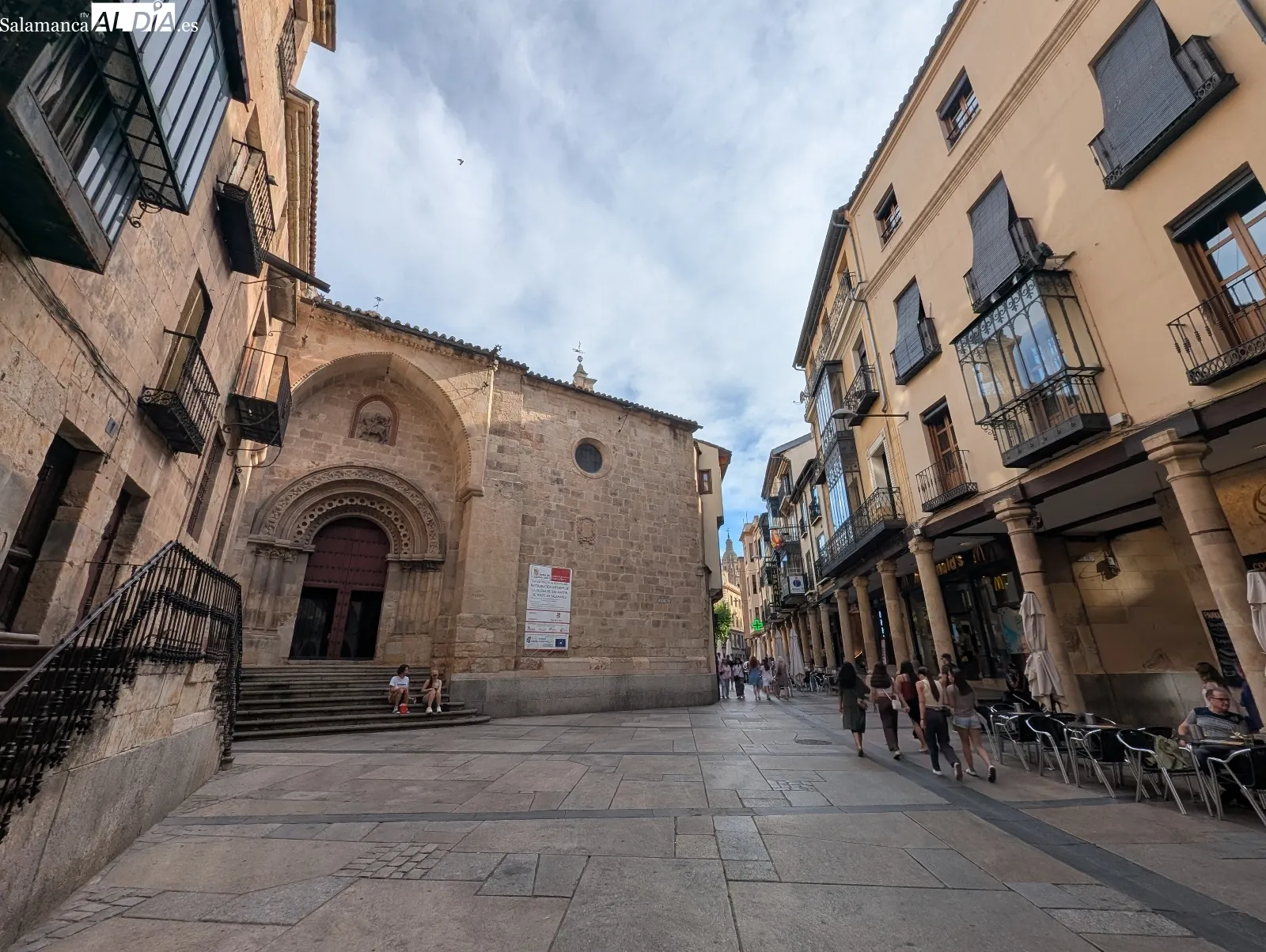 Plaza del Corrillo: el mentidero de Salamanca y los secretos de sus columnas. Fotos de David Sañudo