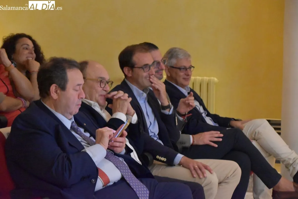 Presentación en la Cámara de Comercio del VIII Congreso de Quesería La Antigua. Foto de Miguel A. González