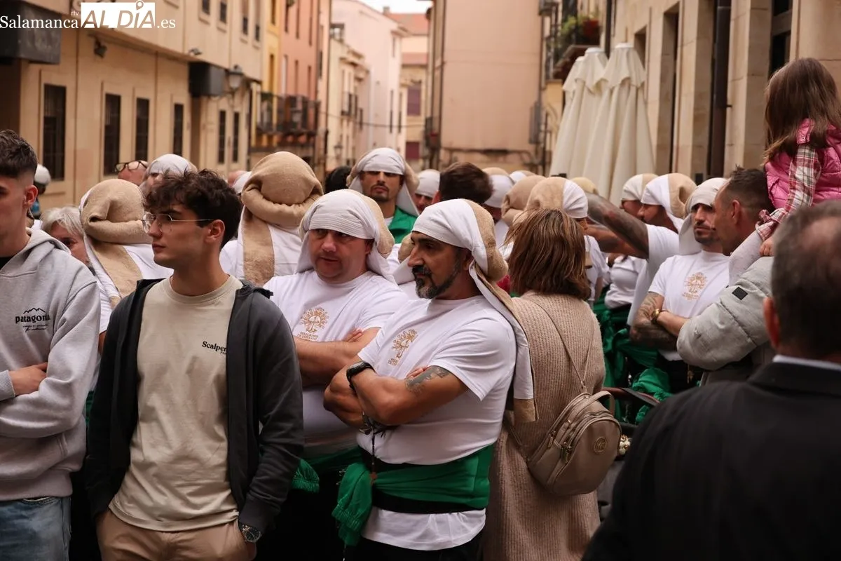 Procesión extraordinaria de Nuestra Señora de la Esperanza por las calles de Salamanca. Foto: David Sañudo