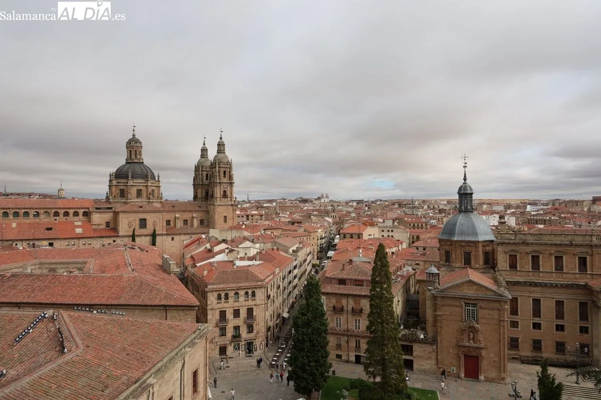 Respuesta multitudinaria a la jornada de puertas abiertas en 20 museos y monumentos de Salamanca. Foto de David Sañudo