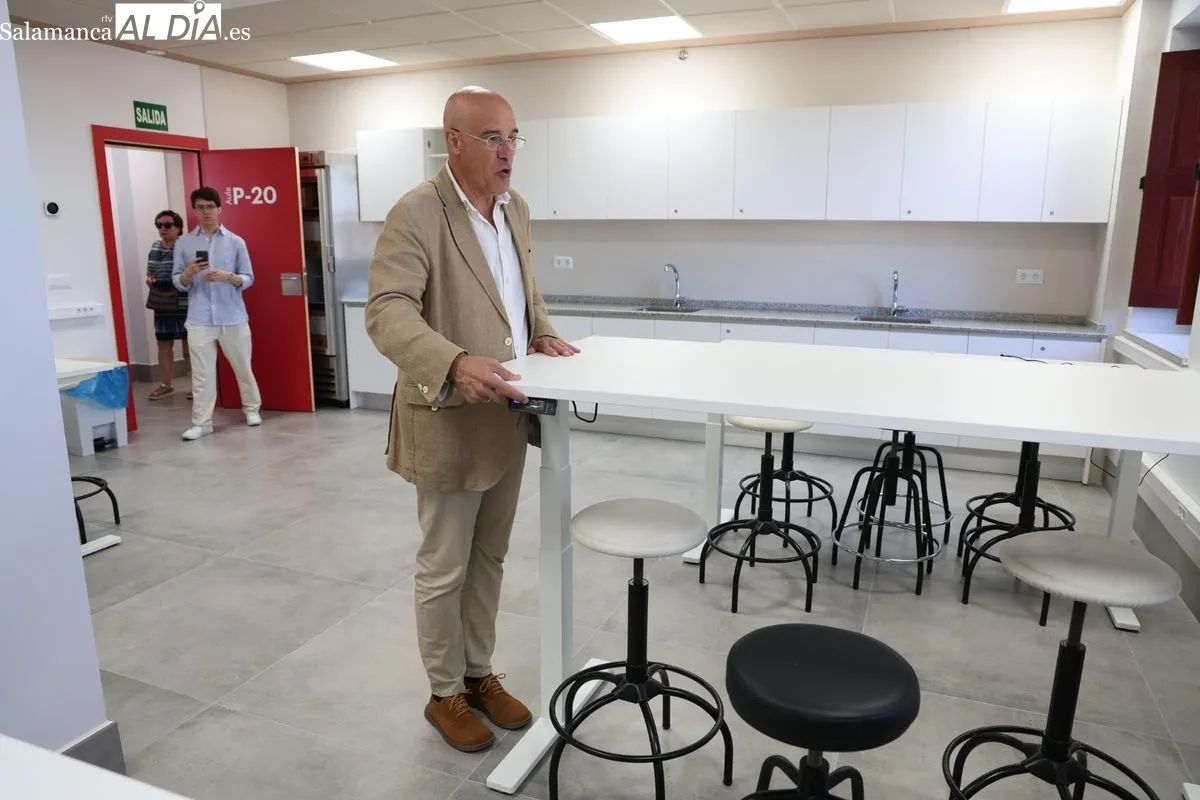 Nuevo aspecto de la Facultad de Psicología de la UPSA. Foto de David Sañudo