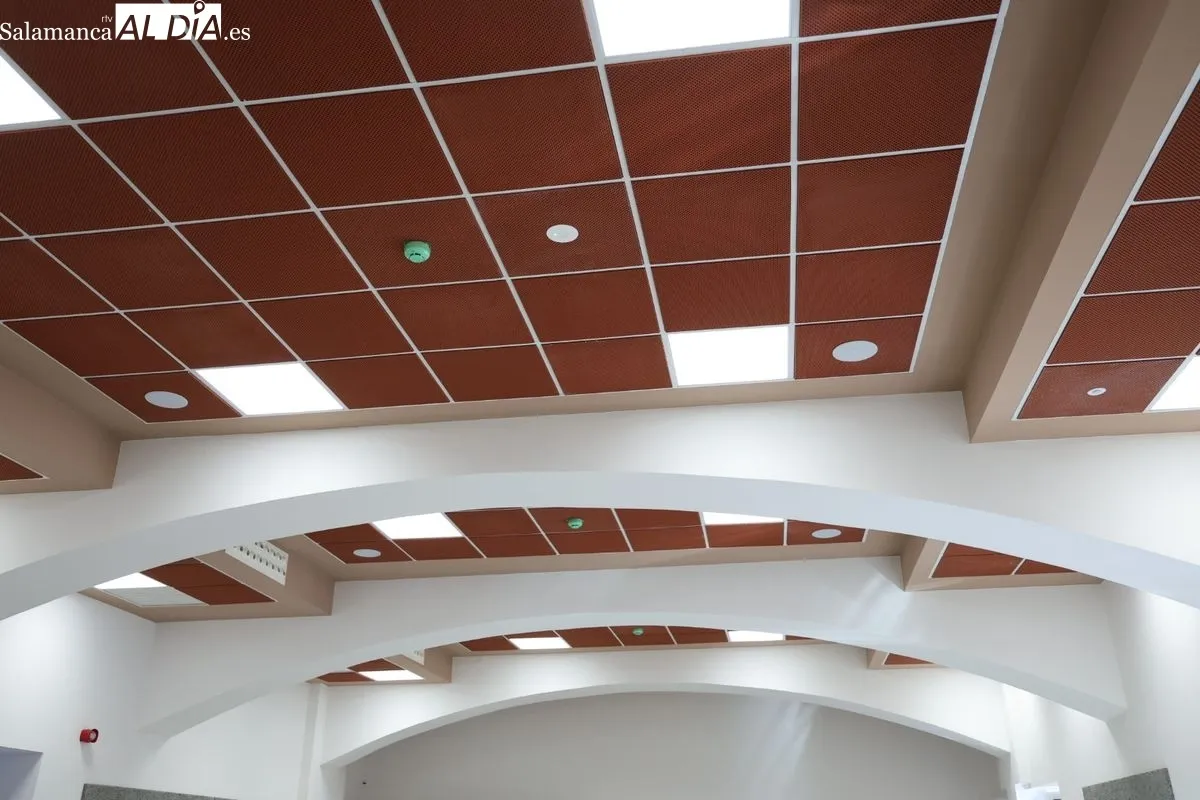 Nuevo aspecto de la Facultad de Psicología de la UPSA. Foto de David Sañudo