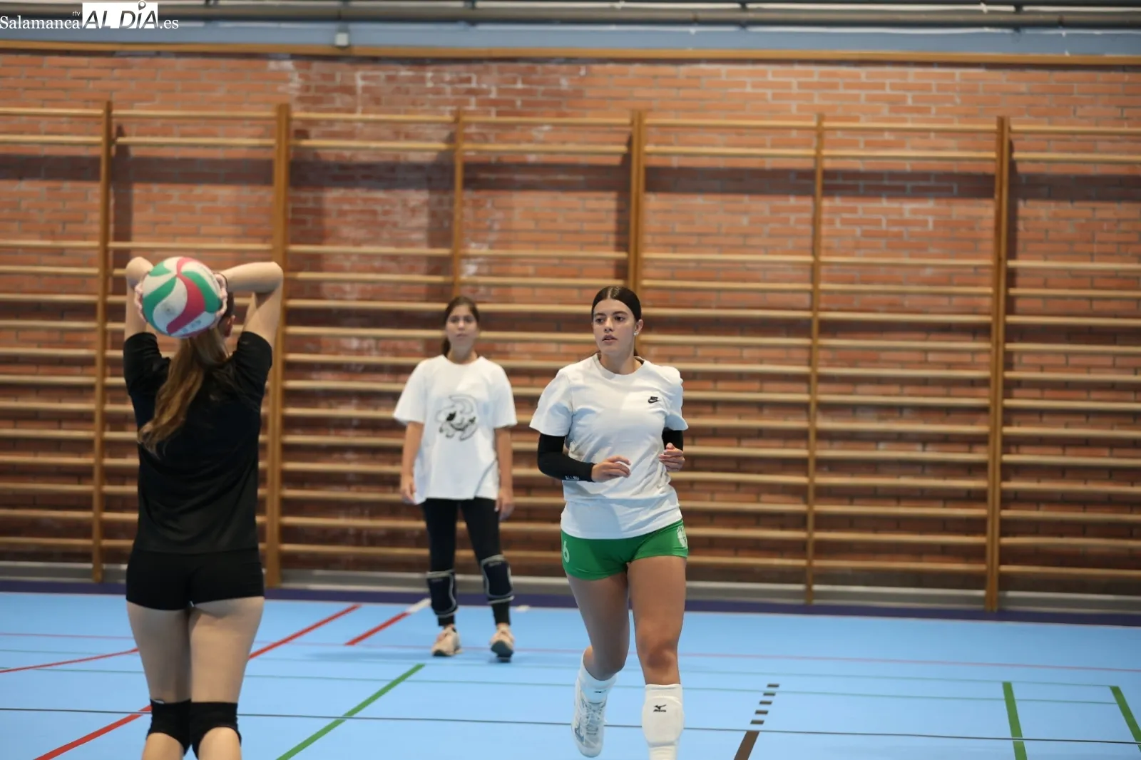 Comienzan los entrenamientos del Voleibol Salamanca | Fotos: David Sañudo