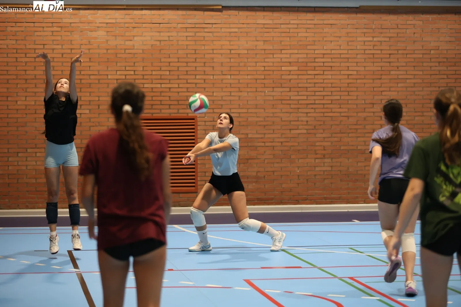 Comienzan los entrenamientos del Voleibol Salamanca | Fotos: David Sañudo