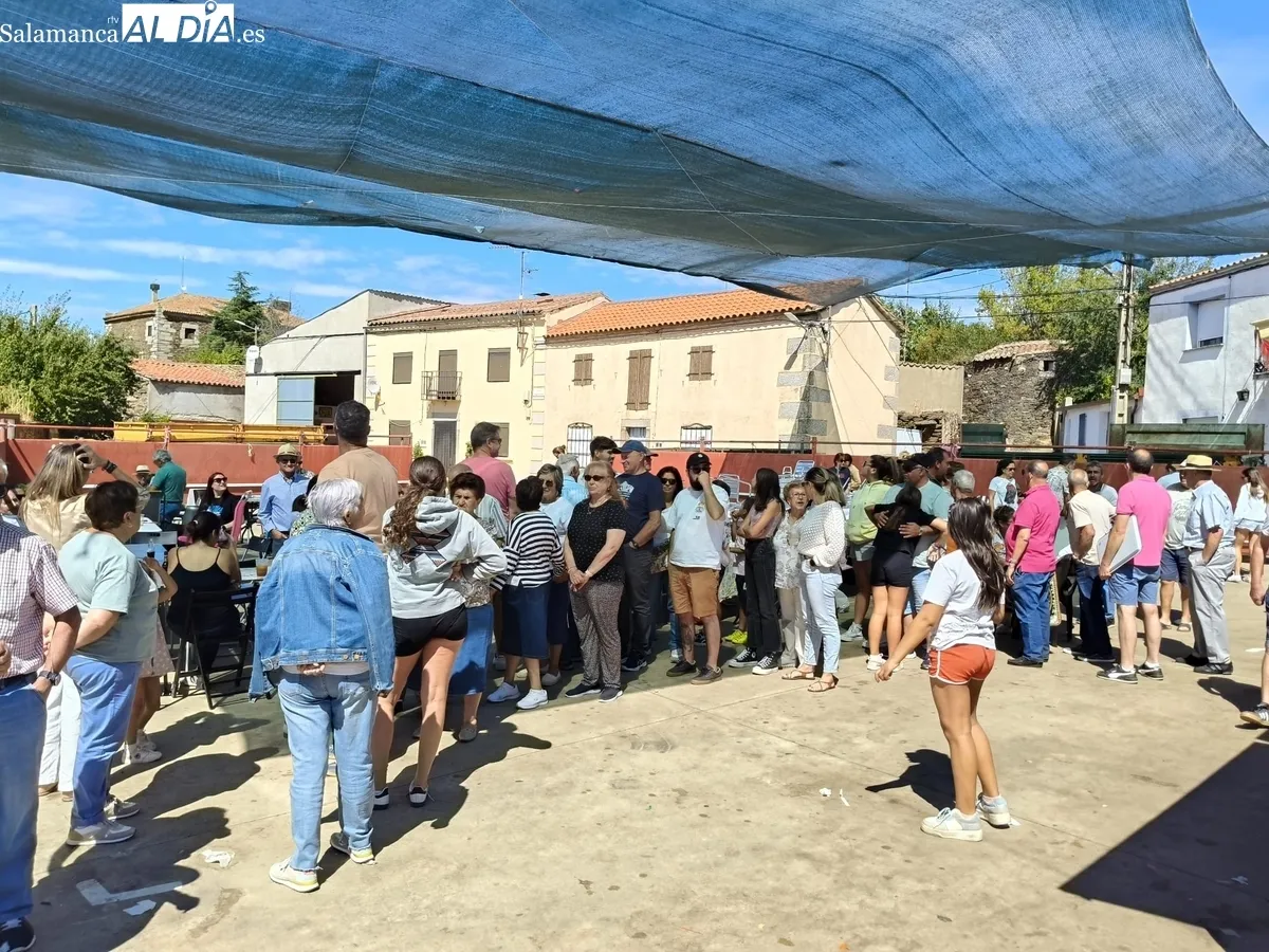 Rica parrillada en Villares de Yeltes para despedir las fiestas / FOTOS: LA MERCERÍA DE YOLY - VITIGUDINO