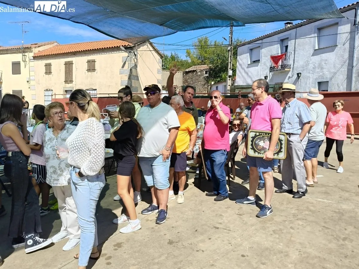 Rica parrillada en Villares de Yeltes para despedir las fiestas / FOTOS: LA MERCERÍA DE YOLY - VITIGUDINO