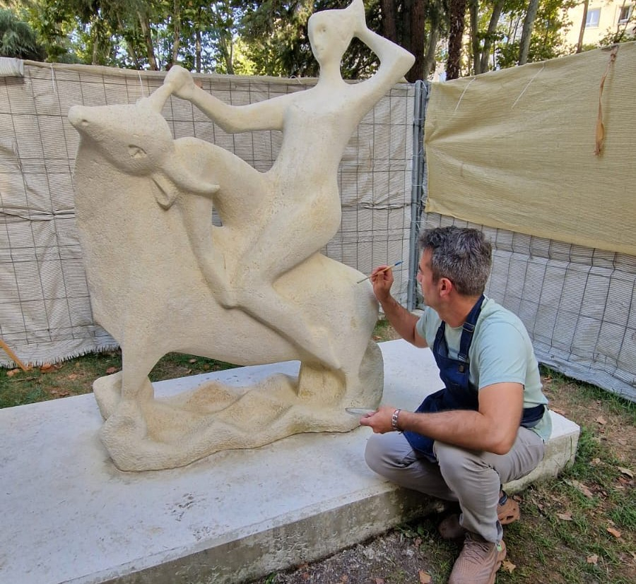 Restauran 6 obras de arte urbano clave de Salamanca