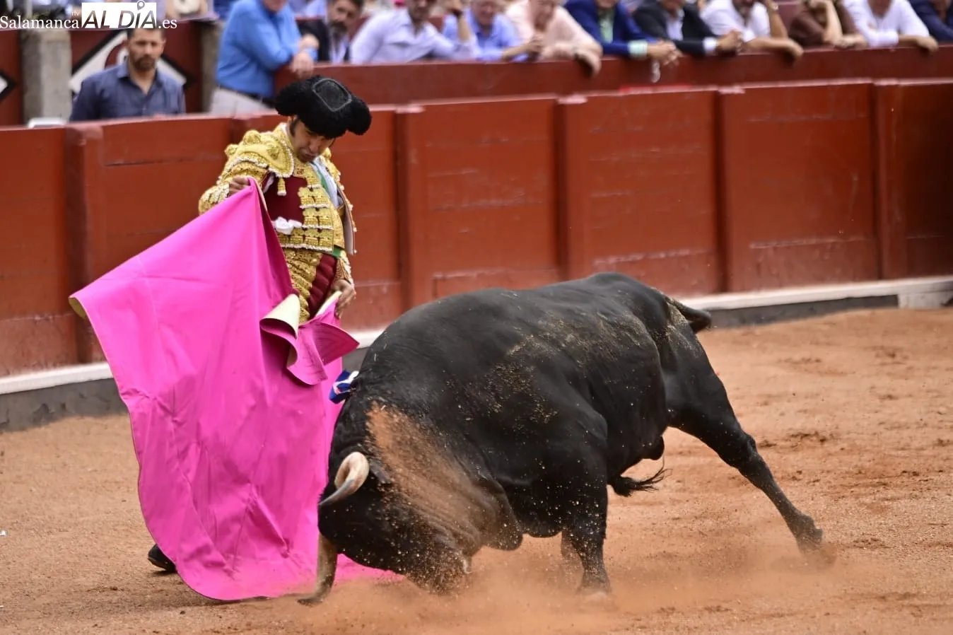 Ismael Martín y Marco Pérez triunfan bajo la lluvia, en la cuarta de abono en La Glorieta | FOTOS: SALAMANCArtv AL DÍA