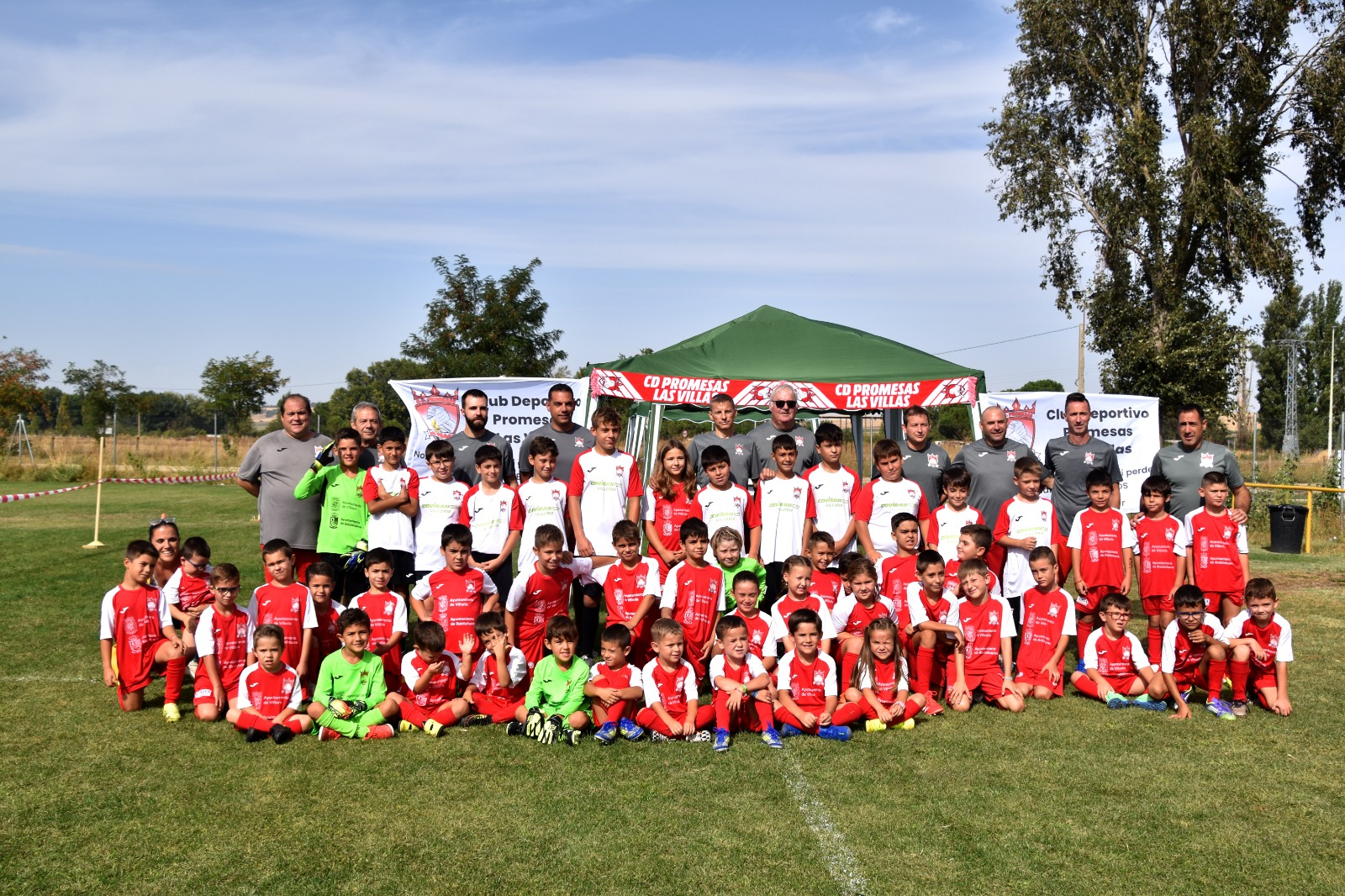 El C.D. Promesas Las Villas presenta sus equipos para la temporada 2025-2026