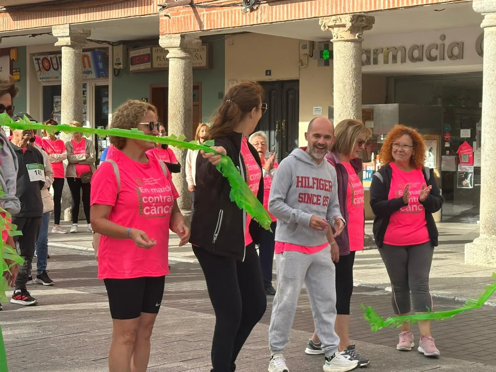 Multitudinaria marcha contra el cáncer en Peñaranda