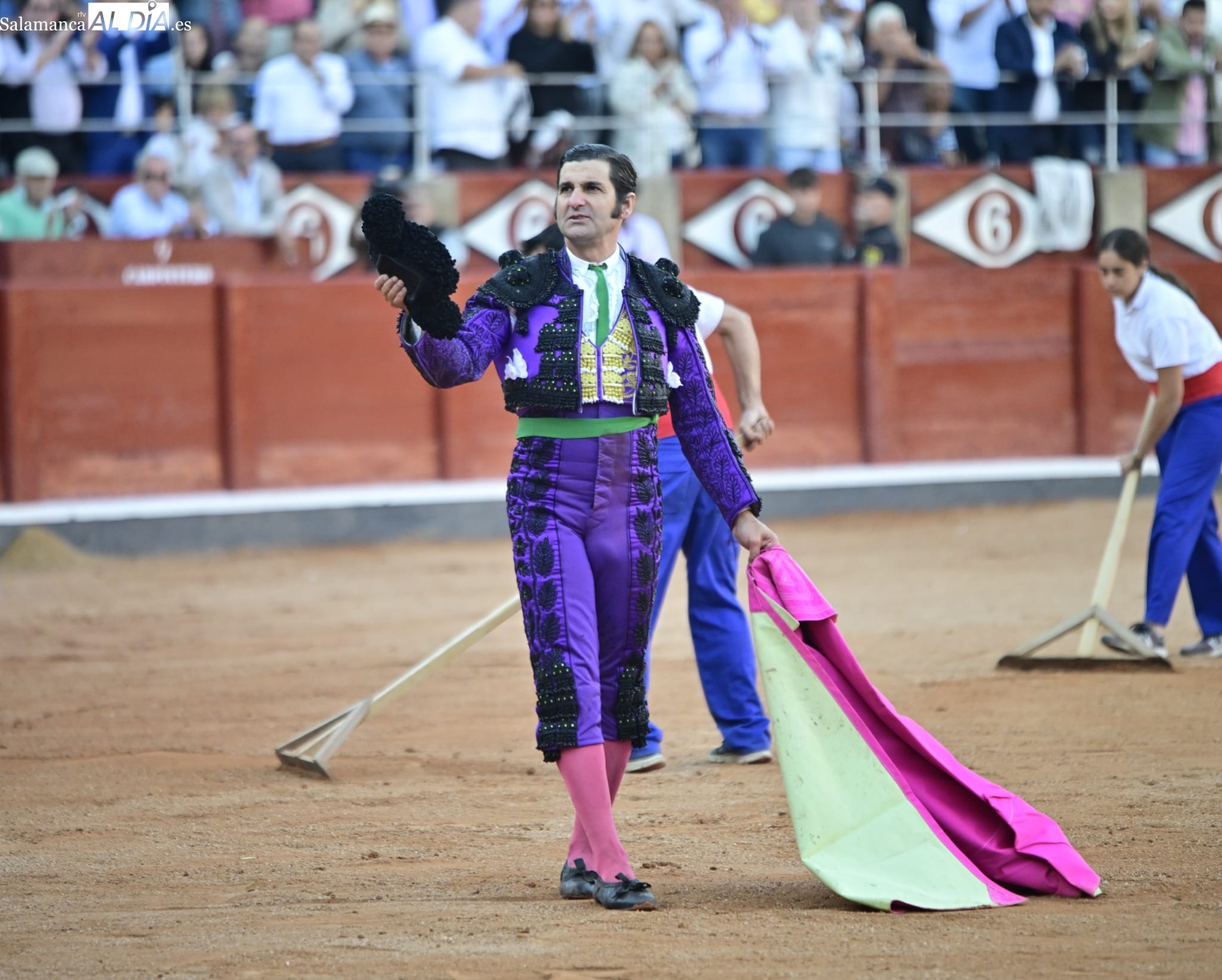Talavante y Borja Jiménez tocan pelo en tarde torerísima de Morante