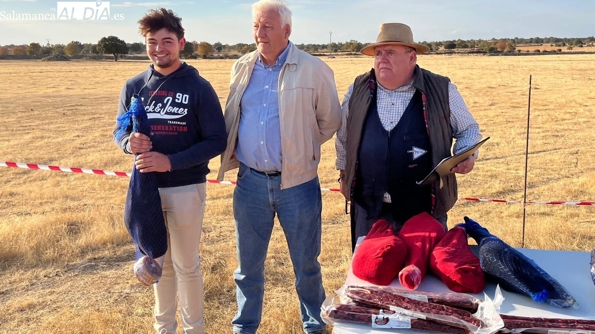 Tirada al plato en Villar de Peralonso: Óscar Velasco gana