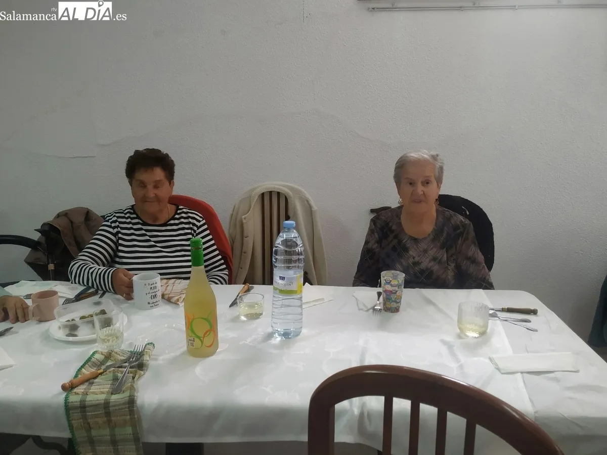 La Asociación de Mujeres de Lumbrales comienza el nuevo curso de actividades con la convivencia anual 