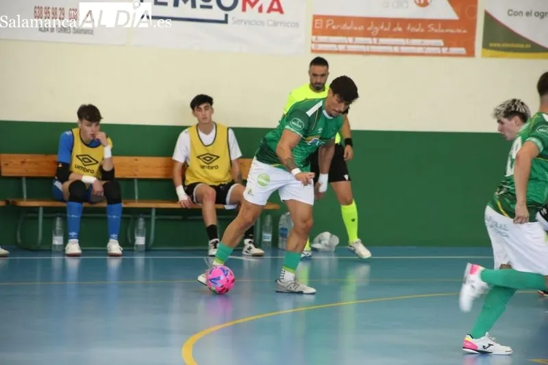 Foto 9 - FOTOS | El Piensos Dur&aacute;n Albense cae ante Noia Portus Apostoli tras un intenso partido lleno de alternativas (3-4)