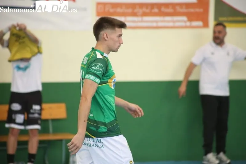 Foto 8 - FOTOS | El Piensos Dur&aacute;n Albense cae ante Noia Portus Apostoli tras un intenso partido lleno de alternativas (3-4)