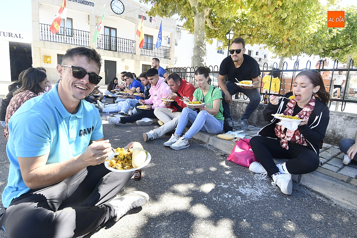 Comida popular y capea fiestas espeja 2025
