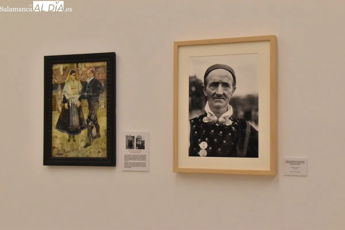 La exposición 'Vestir el barro' salda una 