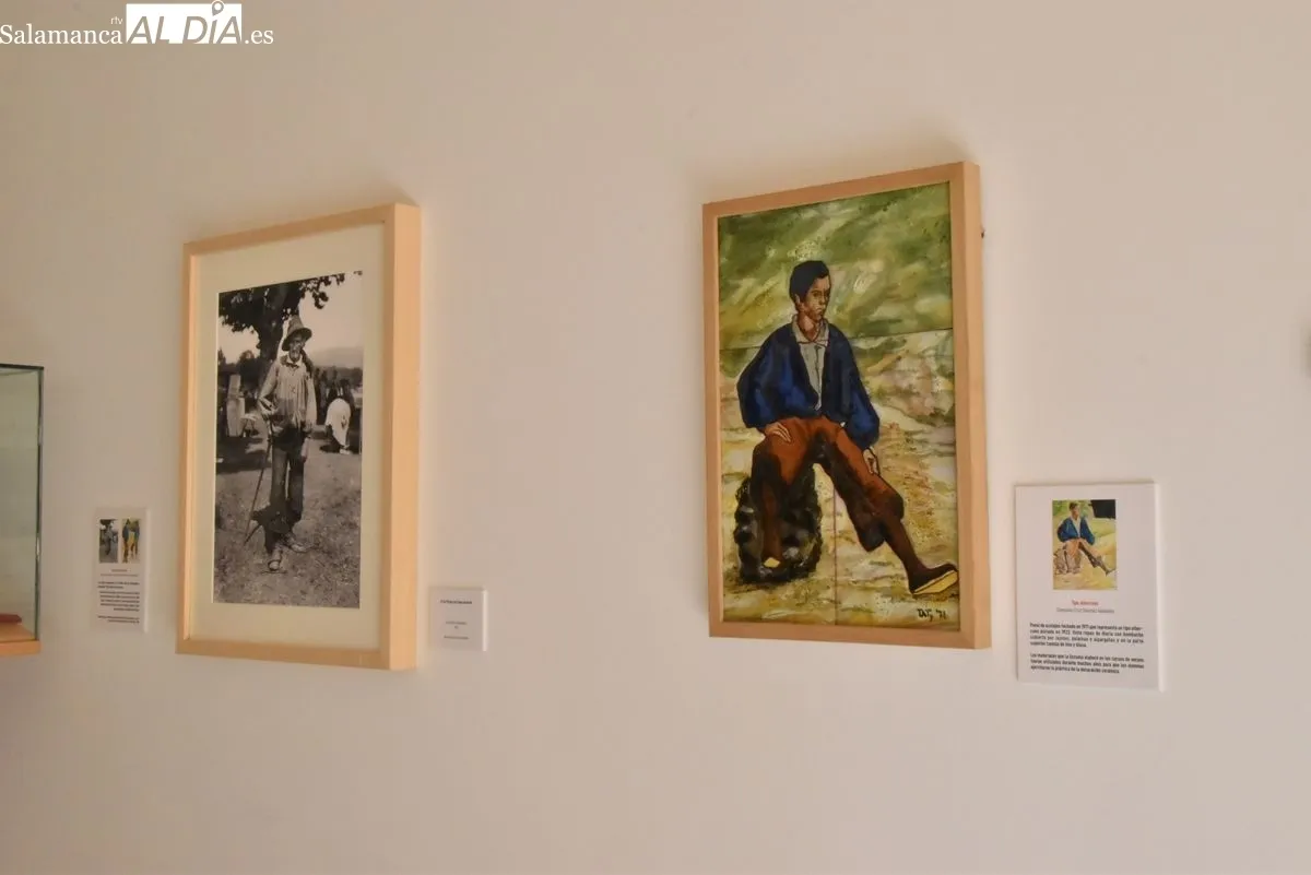 La exposición 'Vestir el barro' salda una 