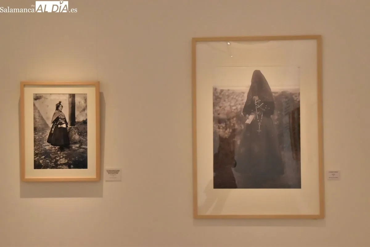 La exposición 'Vestir el barro' salda una 