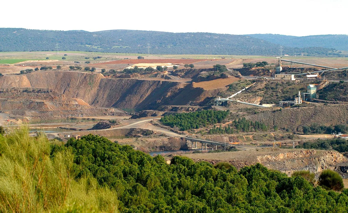 Enusa reinicia los trámites para desmantelar la Planta Quercus de Saelices el Chico