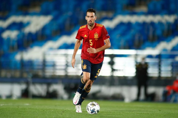 Sergio Busquets anuncia su retirada del fútbol profesional al término de la temporada