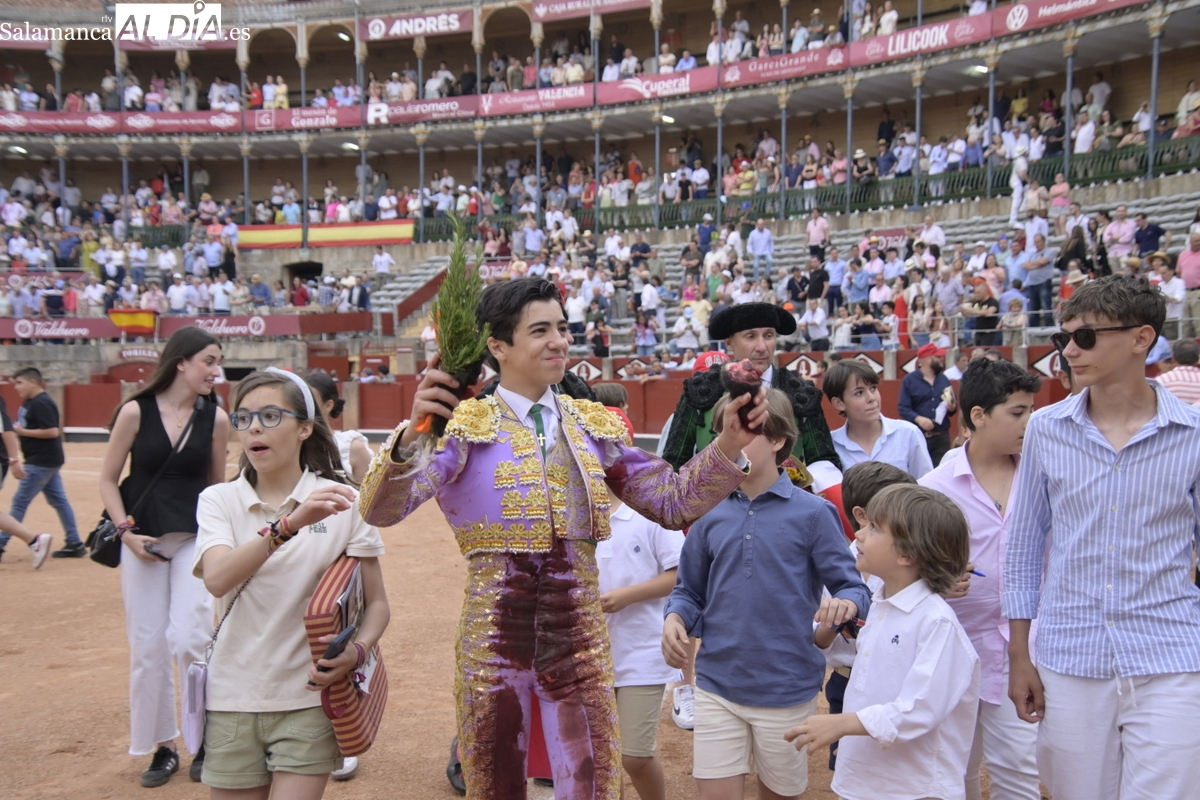 Marco Pérez organiza una Tauroquedada en la Plaza Mayor de Salamanca