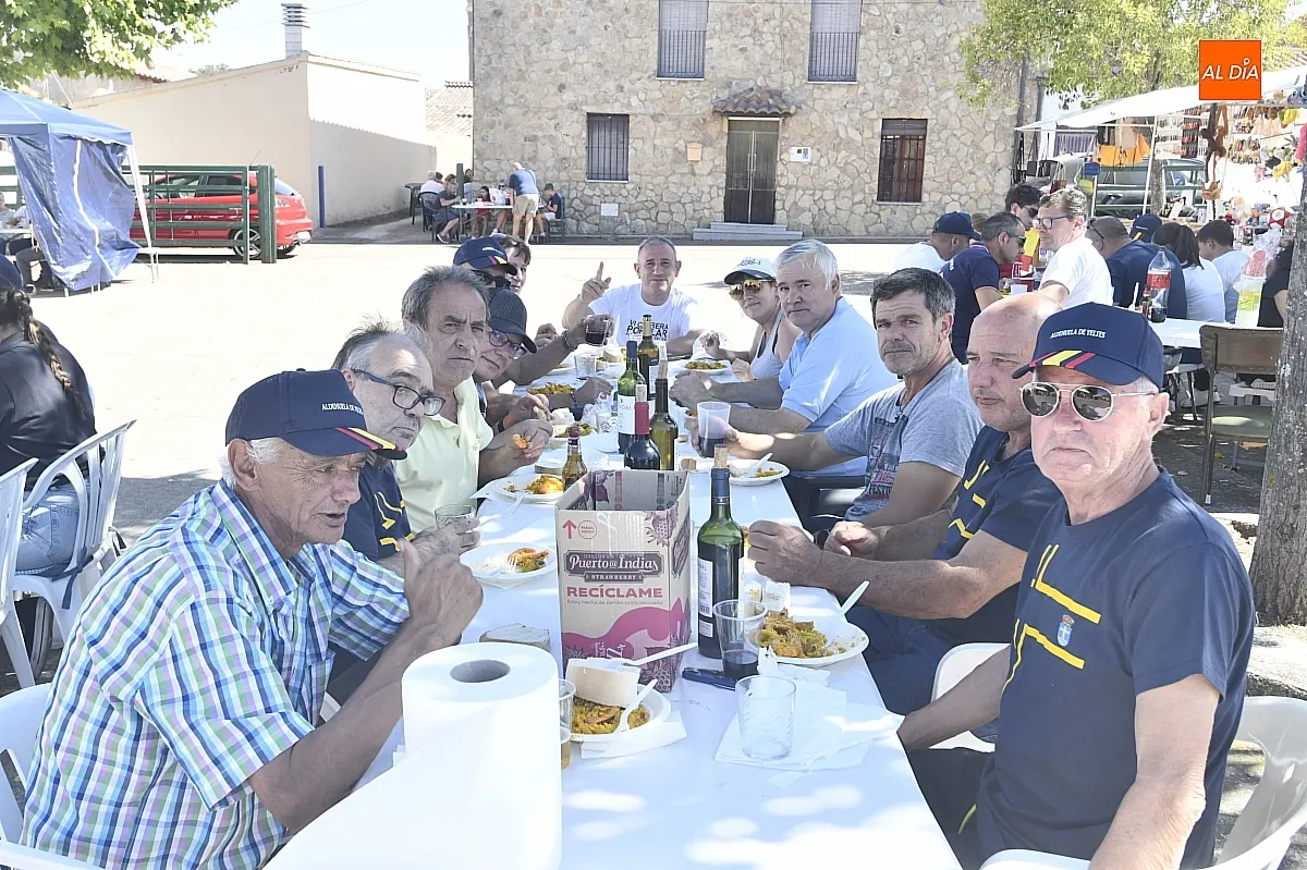Paella popular en Aldehuela de Yeltes/ Fotos: Adrián M.Pastor