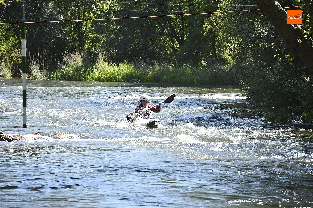 Campeonato Slalom y Descenso de CyL en el Río Águeda/ Fotos: Adrián M.Pastor