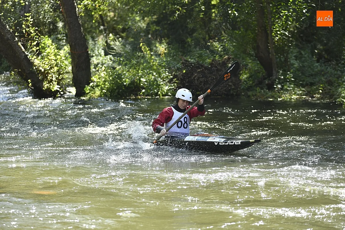 Campeonato Slalom y Descenso de CyL en el Río Águeda/ Fotos: Adrián M.Pastor