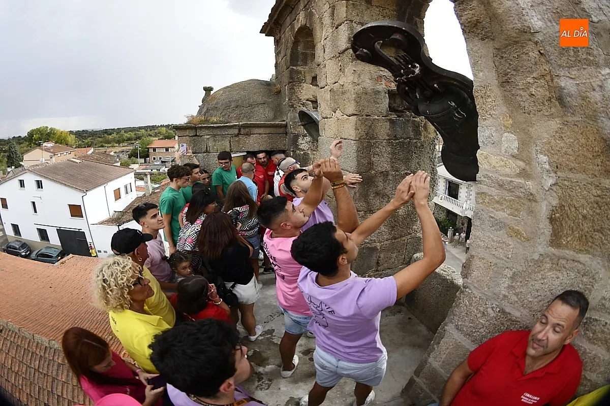Repique de campanas y pregón fiestas de San Lino Espeja/ Fotos: Adrián M.Pastor