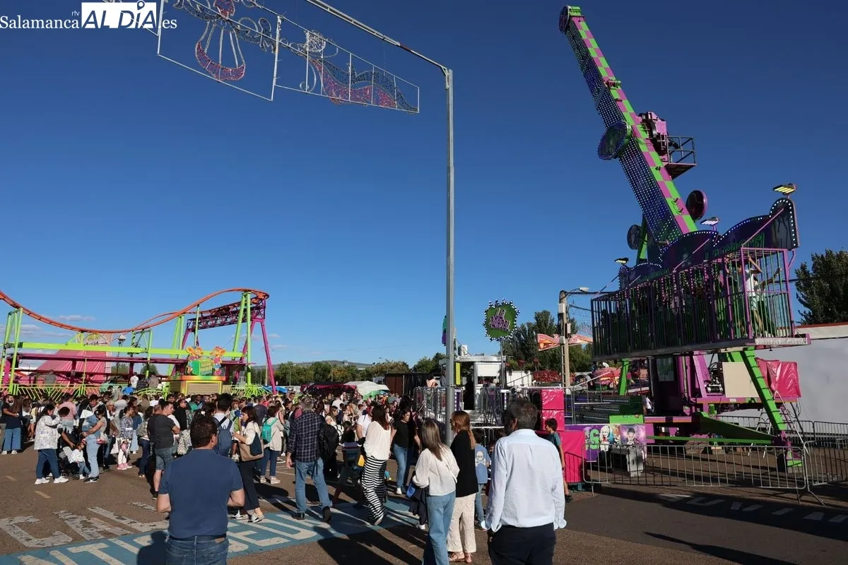 El Día del Niño desata la alegría en las atracciones de la Aldehuela | FOTOS: David Sañudo 