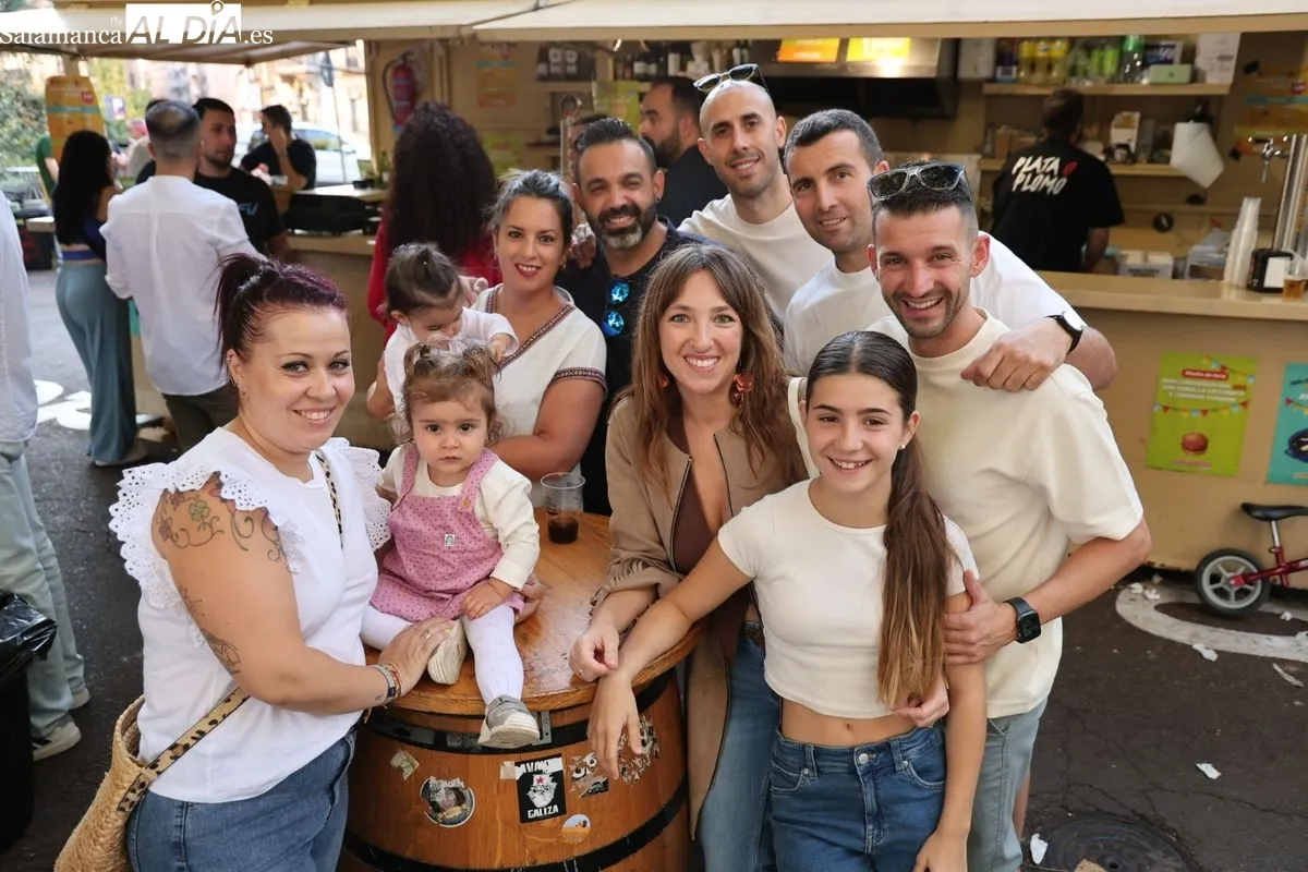 Las casetas de La Alamedilla disfrutan de un sábado de gran afluencia | FOTOS: David Sañudo 