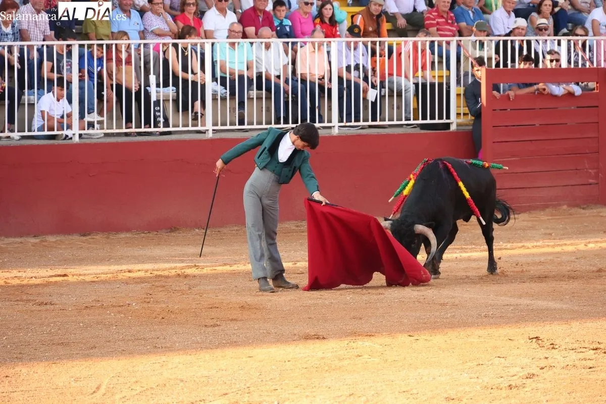 Jóvenes promesas del toreo se citan en una clase práctica de Salamaq | FOTOS: David Sañudo 