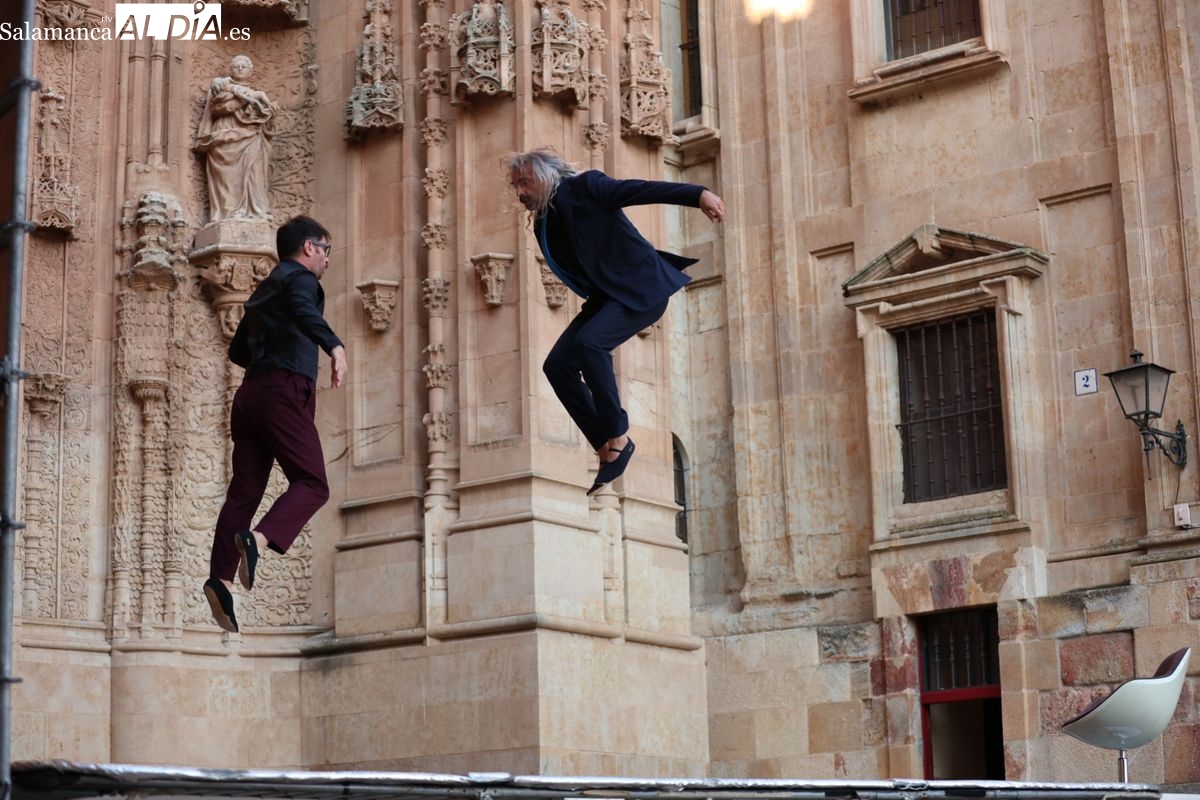 FOTOS | Festival de Artes de Calle: Botproject llena el Patio Chico