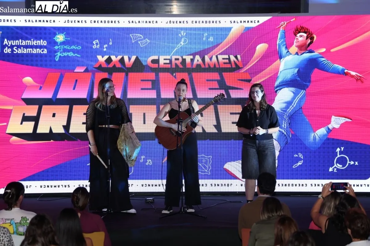 Salamanca premia a su cantera artística en el 25 aniversario de los Jóvenes Creadores | FOTOS: David Sañudo 