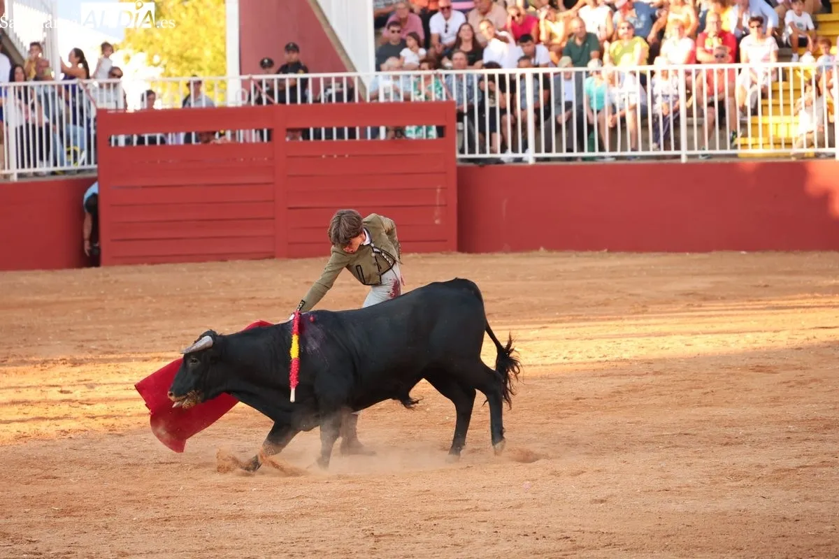 El futuro del toreo salmantino se examina ante seis novillos de Esteban Isidro en Salamaq | FOTOS: David Sañudo