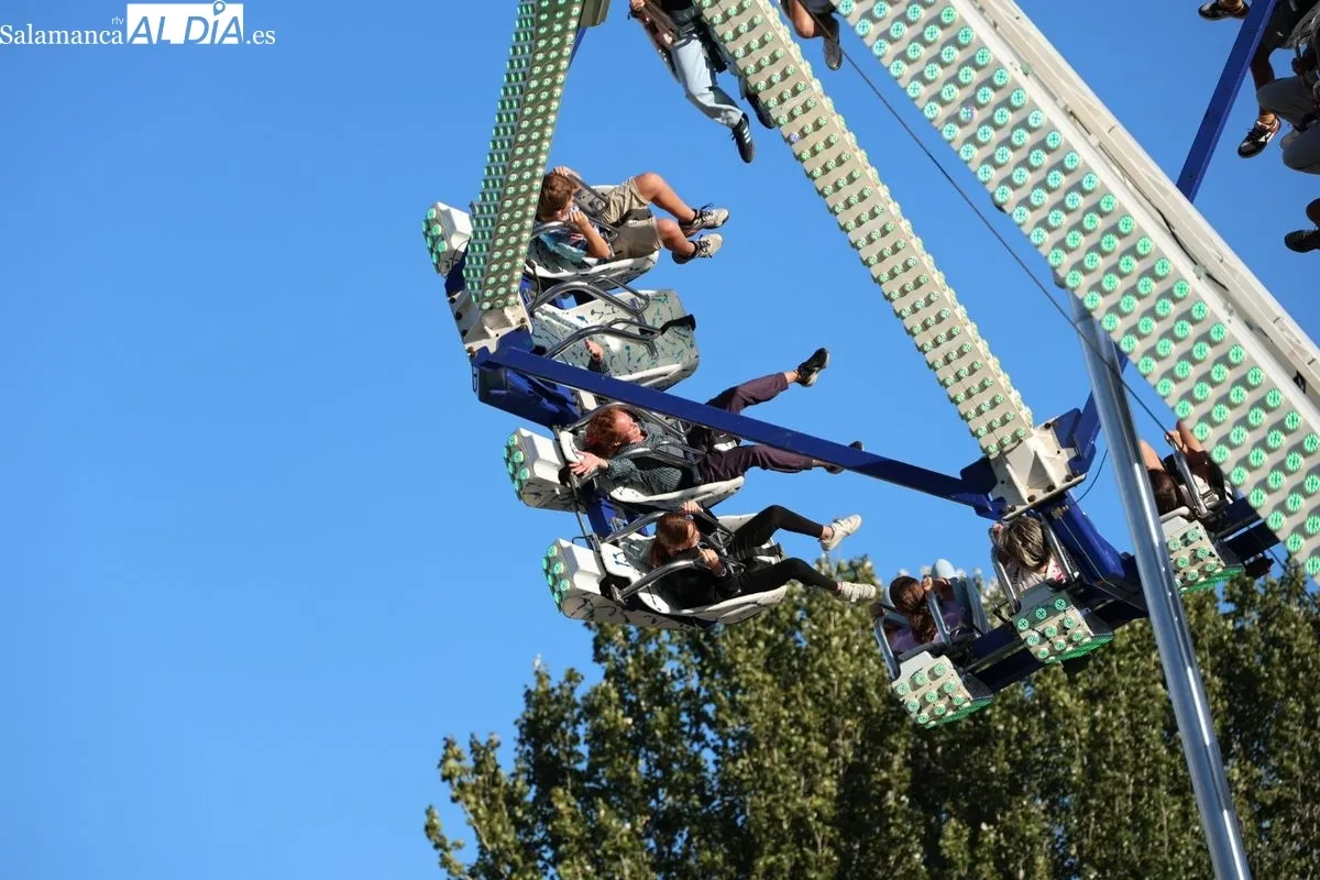 El Día del Niño desata la alegría en las atracciones de la Aldehuela | FOTOS: David Sañudo 