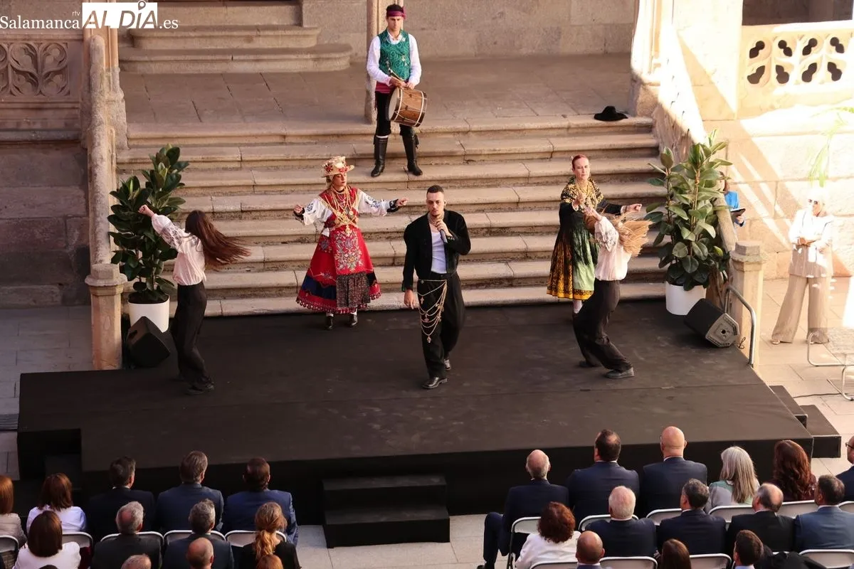 Salamanca celebra el Día de la Provincia con homenajes a más de 60 alcaldes | FOTOS: David Sañudo 