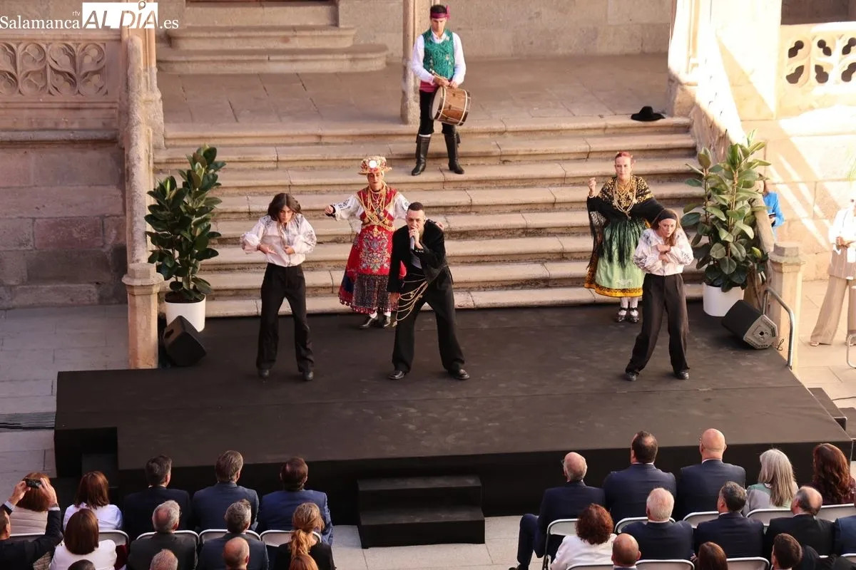 Salamanca celebra el Día de la Provincia con homenajes a más de 60 alcaldes | FOTOS: David Sañudo 