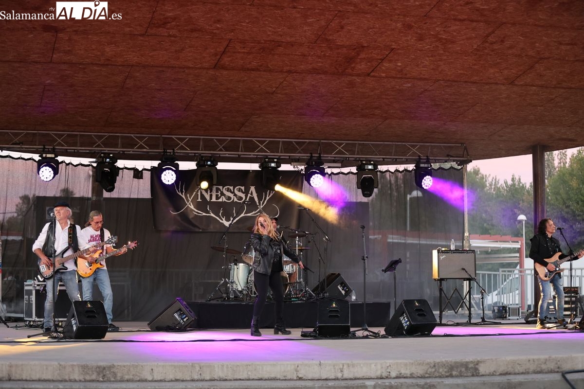 VÍDEO Y FOTOS | Concierto Nessa en Salamanca