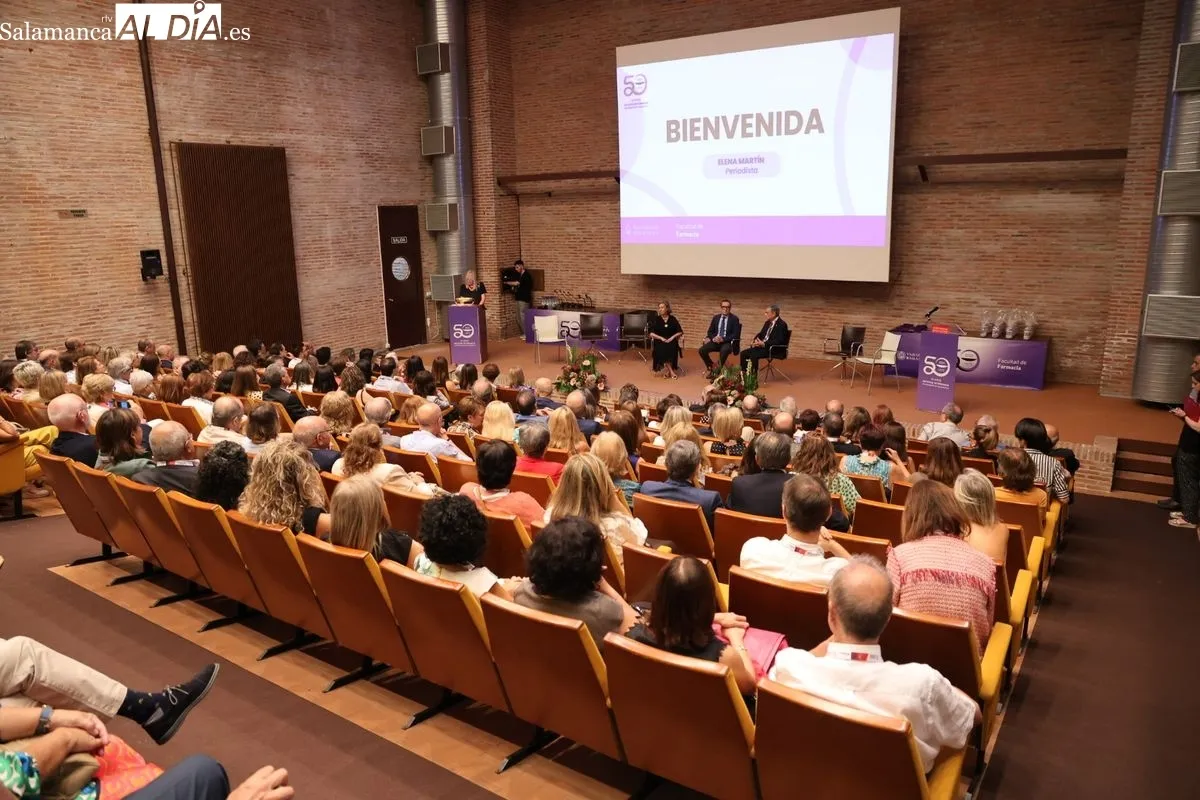 La Facultad de Farmacia de la USAL celebra su 50º aniversario | FOTOS: David Sañudo   