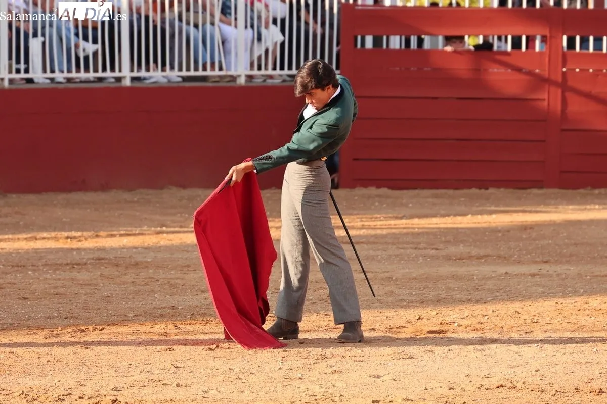 Jóvenes promesas del toreo se citan en una clase práctica de Salamaq | FOTOS: David Sañudo 