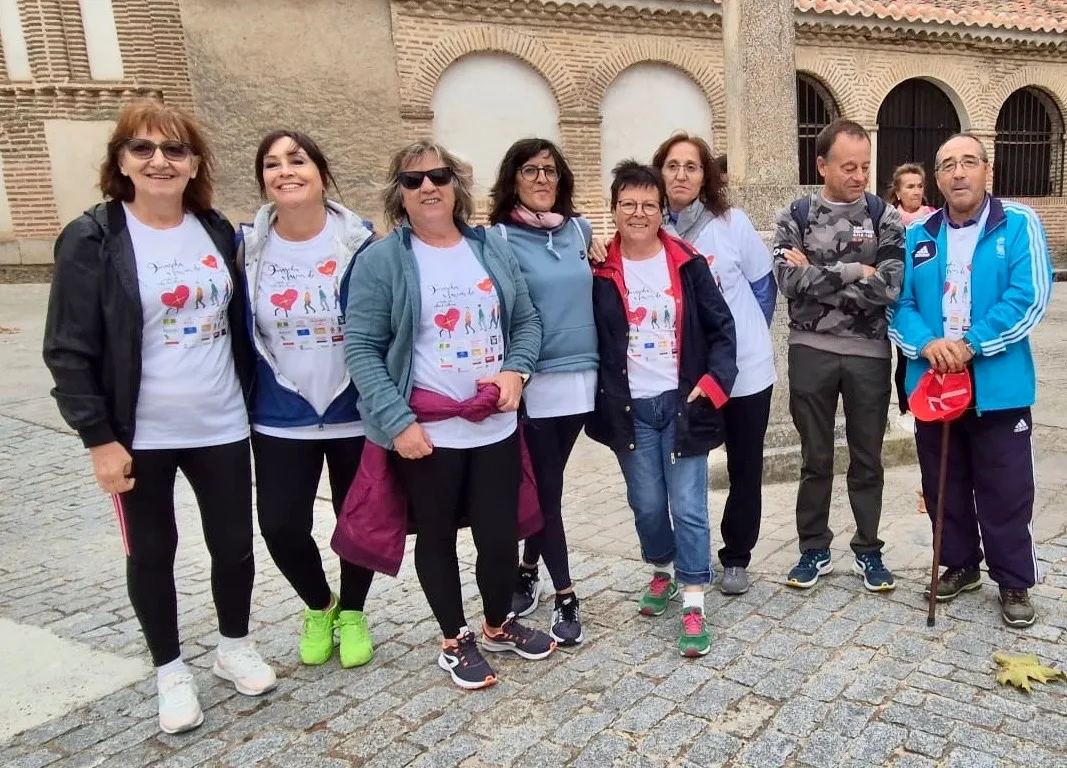 Foto 5 - Gran ambiente en la 9&ordf; Marcha Solidaria de Villar de Gallimazo en favor de El Paciente Xperto