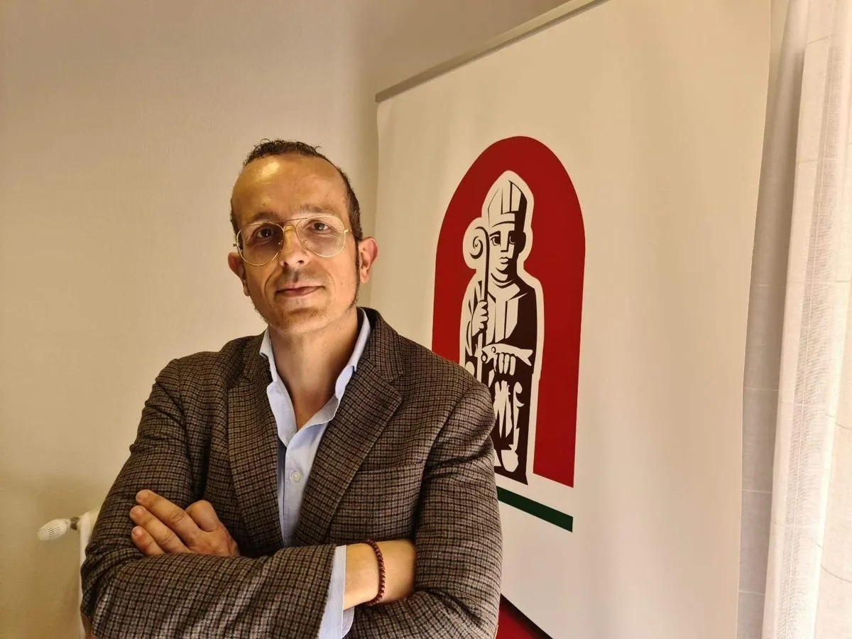 Martes, 18 de noviembre a las 20:00 h (2º piso): Conferencia “Desde lo hondo a ti grito – el hombre interior”, a cargo de José Manuel Chillón Lorenzo, catedrático de Filosofía de la Universidad de Valladolid.