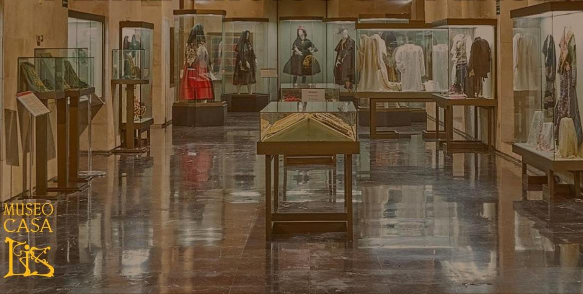Los jubilados de Navasfrías podrán viajar gratis al Museo Etnográfico y Textil de Plasencia