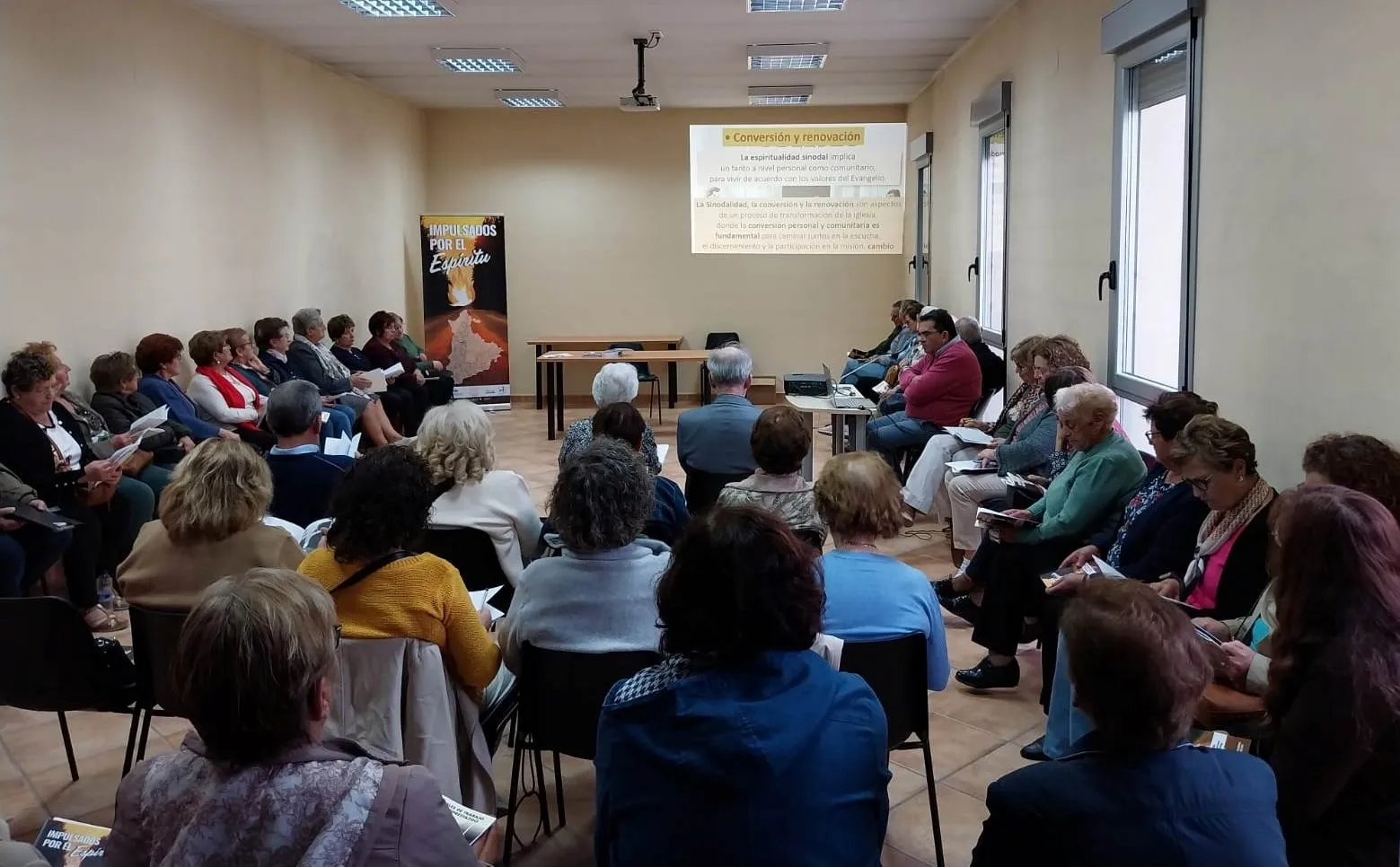 Foto 5 - Fuenteguinaldo alberga el retiro de inicio de curso del Arciprestazgo de &Aacute;gueda