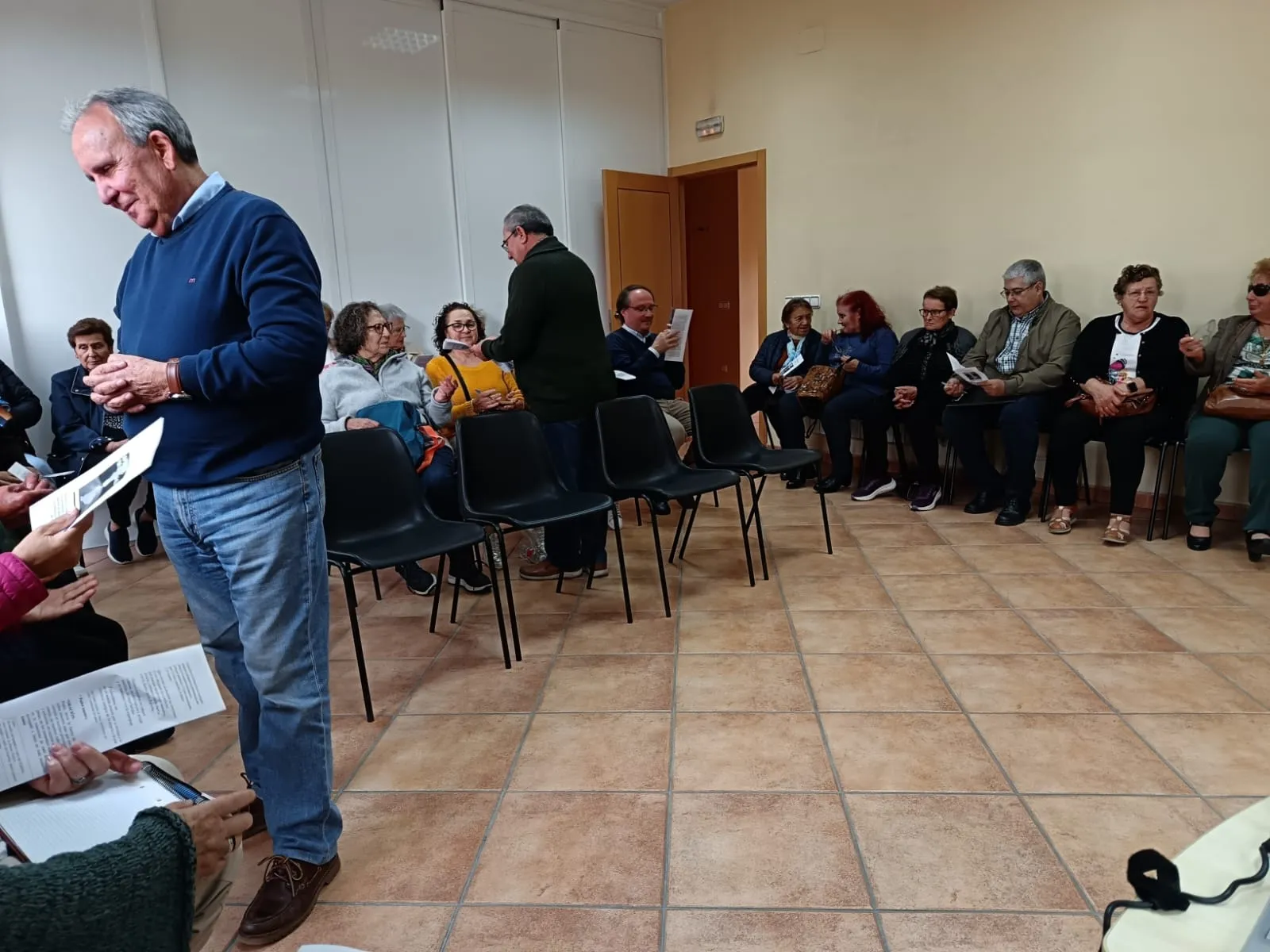 Foto 3 - Fuenteguinaldo alberga el retiro de inicio de curso del Arciprestazgo de &Aacute;gueda