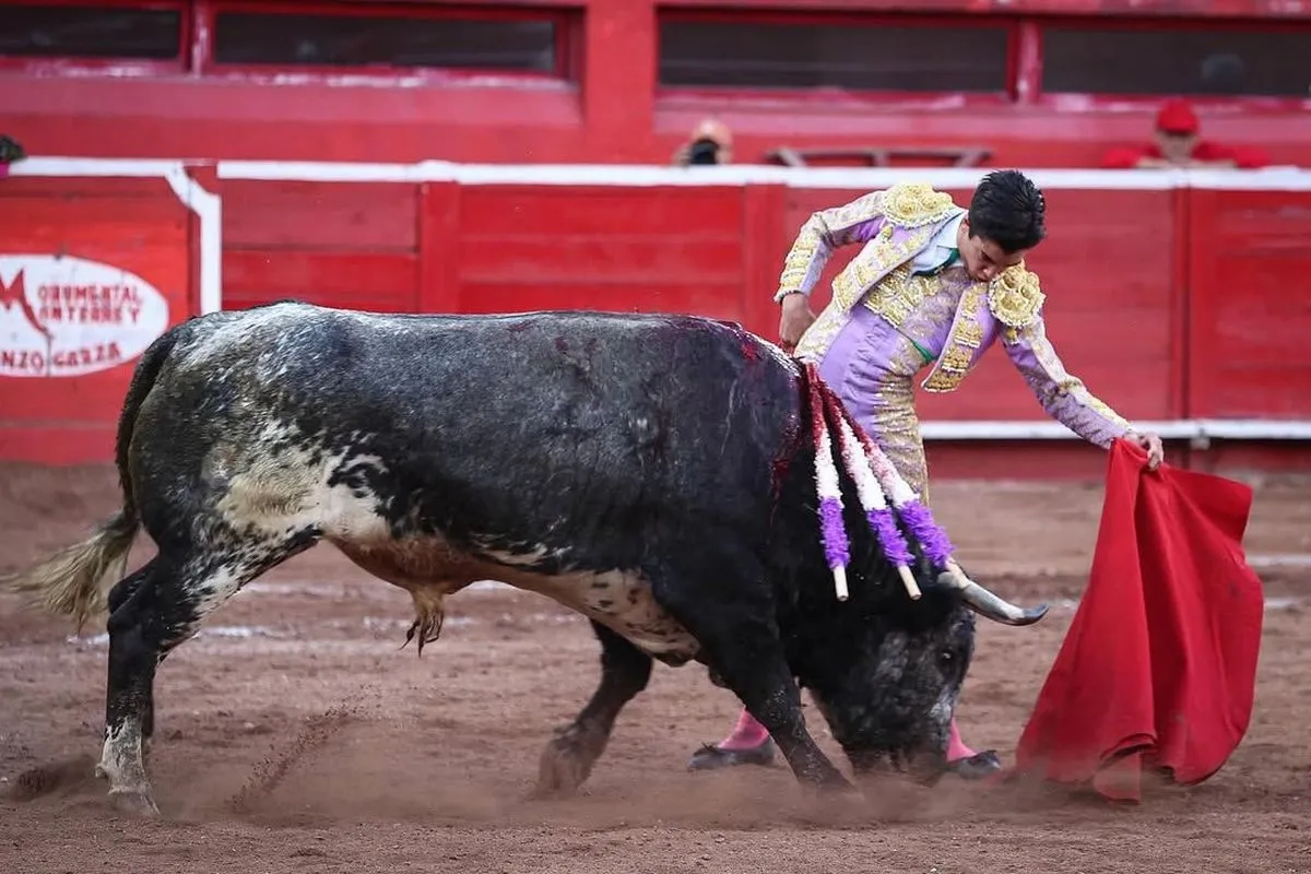 Foto 5 - Notable actuaci&oacute;n de Marco P&eacute;rez en Monterrey (FOTOS)&nbsp;