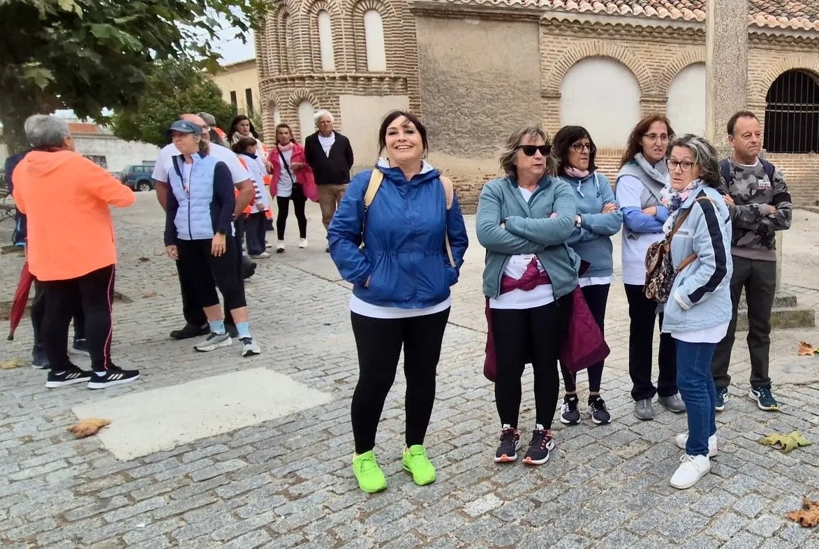 Foto 6 - Gran ambiente en la 9&ordf; Marcha Solidaria de Villar de Gallimazo en favor de El Paciente Xperto